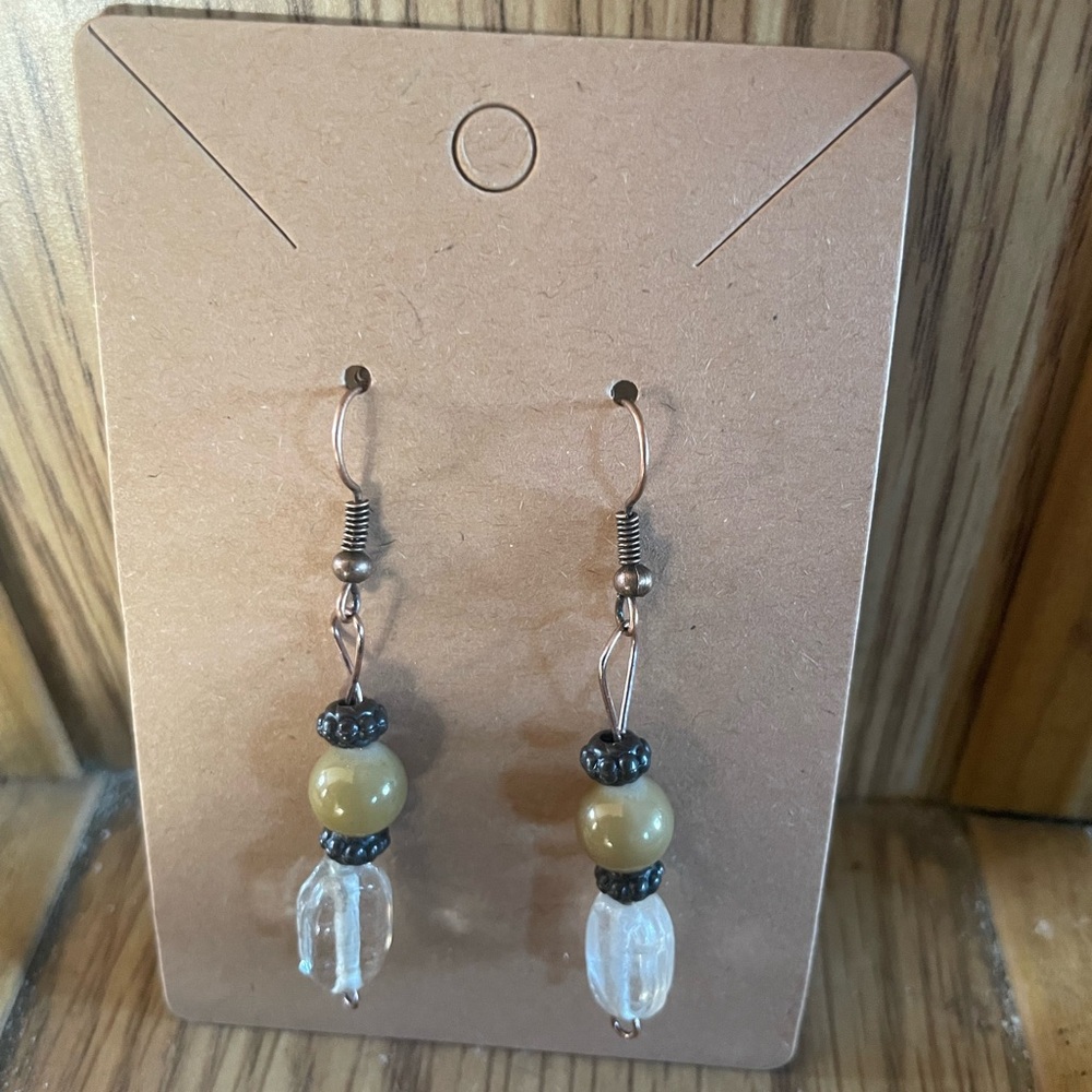 *HANDMADE* Elegant Beaded Drop Earrings